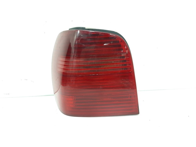 Recambio de piloto trasero izquierdo para volkswagen polo berlina (6n2) trendline referencia OEM IAM 6N0945095H  