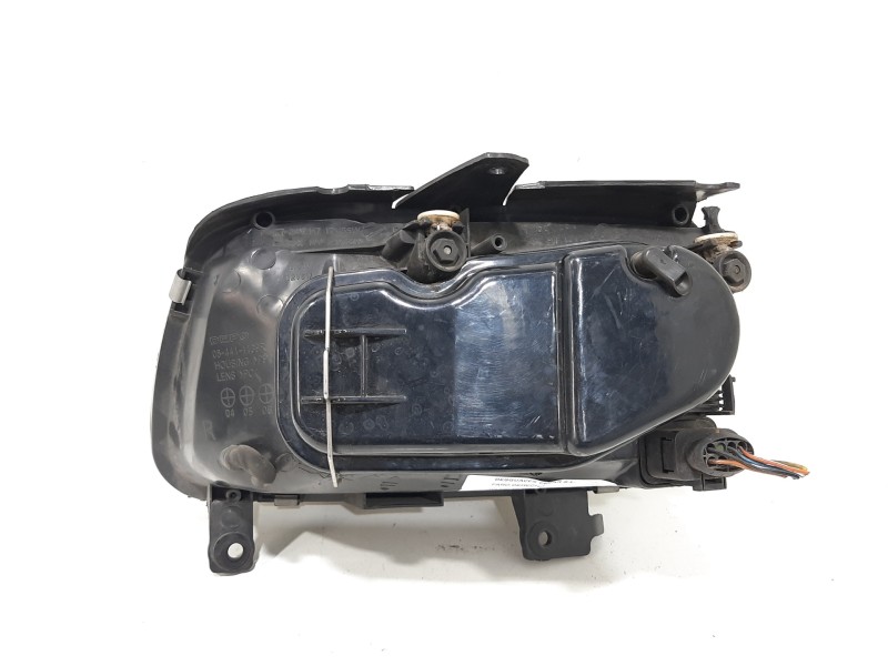 Recambio de faro derecho para volkswagen polo berlina (6n2) trendline referencia OEM IAM 6N1941018AA  