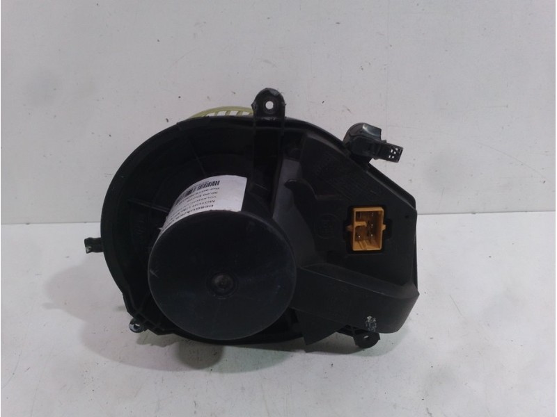 Recambio de motor calefaccion para volkswagen passat variant (3b6) advance referencia OEM IAM 8D1820021B  