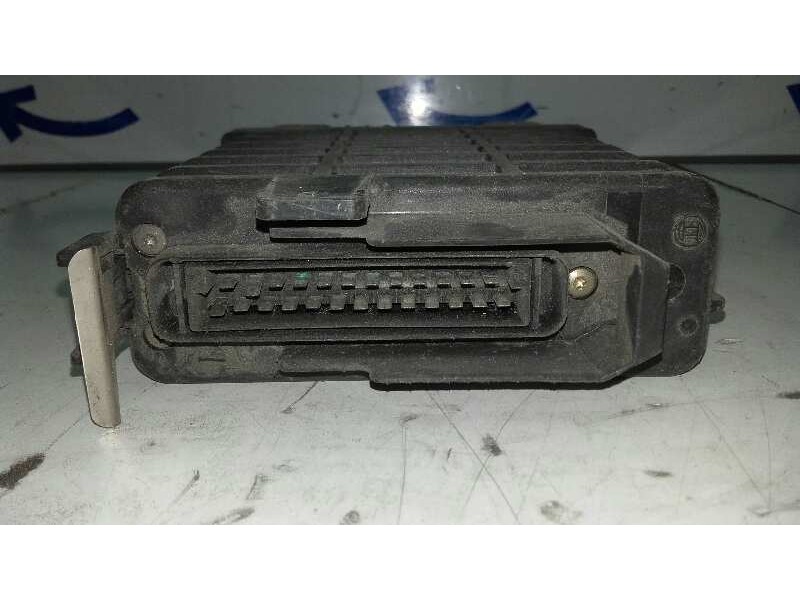 Recambio de centralita motor uce para volkswagen passat berlina (3a2) 1.8 referencia OEM IAM 357907379 5673 