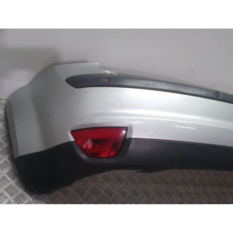 PARAGOLPES TRASERO PLATA  - imagen 4