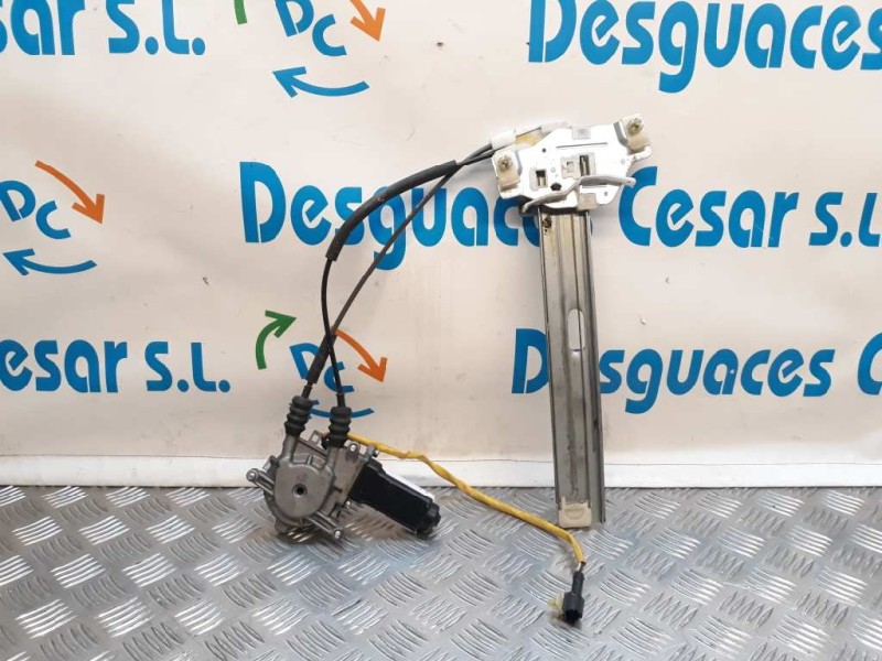Recambio de elevalunas trasero izquierdo para kia shuma ii 1.6 ls berlina portón referencia OEM IAM   