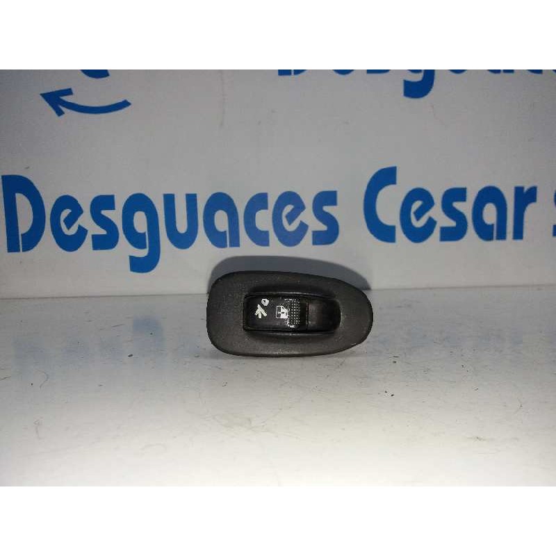 Recambio de mando elevalunas delantero derecho para kia shuma ii 1.6 ls berlina portón referencia OEM IAM 0K2N366360  