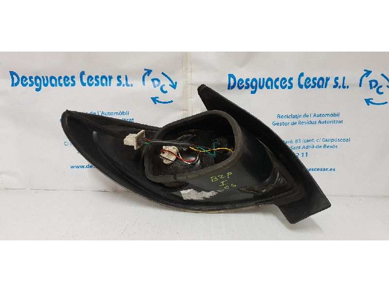 Recambio de piloto trasero derecho para peugeot 206 berlina xr referencia OEM IAM   OFERTA Recambio de piloto trasero derecho para peugeot 206 berlina xr referencia OEM IAM   OFERTA