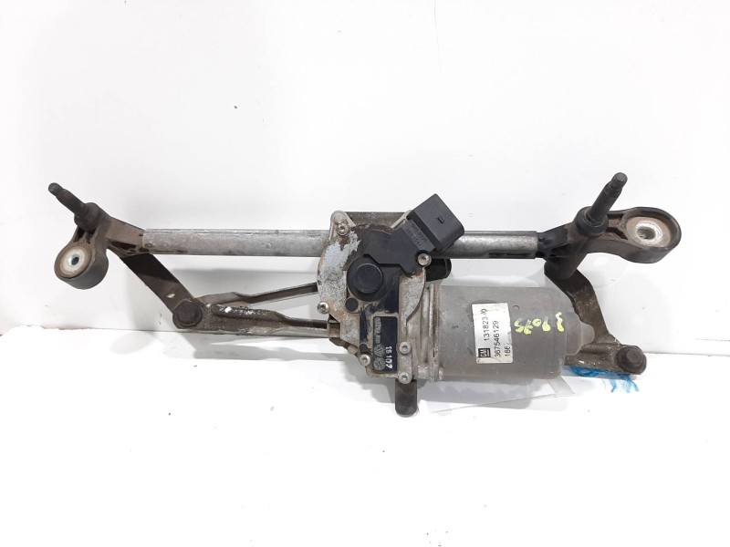 Recambio de motor limpia delantero para opel corsa d catch me referencia OEM IAM   