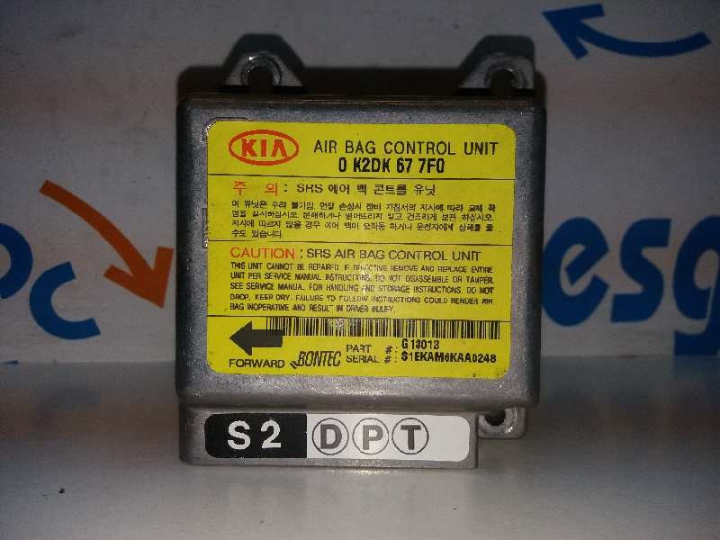 Recambio de centralita airbag para kia shuma ii 1.6 ls berlina portón referencia OEM IAM 0K2DK677F0  