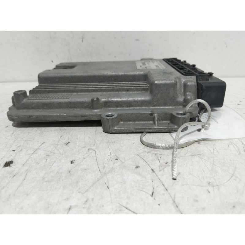 CENTRALITA MOTOR UCE 23710BB58E  - imagen 4
