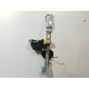 ELEVALUNAS DELANTERO DERECHO 807209299R 