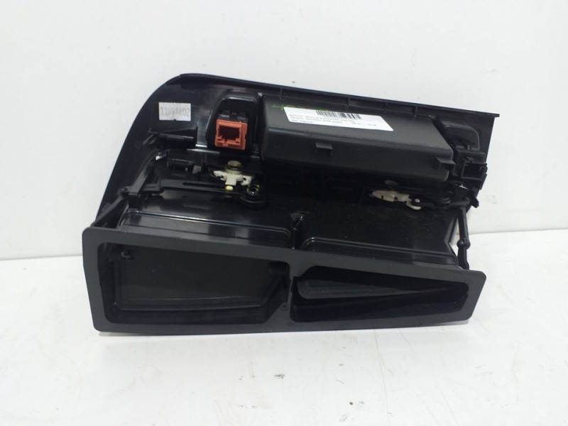 Recambio de rejilla aireadora central para peugeot 5008 active referencia OEM IAM  W14107 