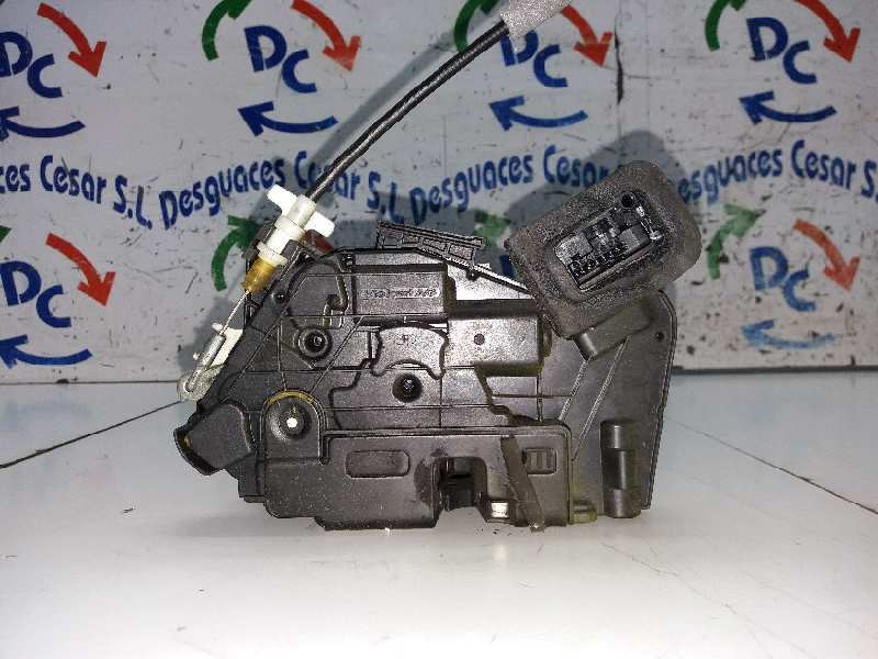Recambio de cerradura puerta delantera derecha para seat toledo (kg3) reference referencia OEM IAM   
