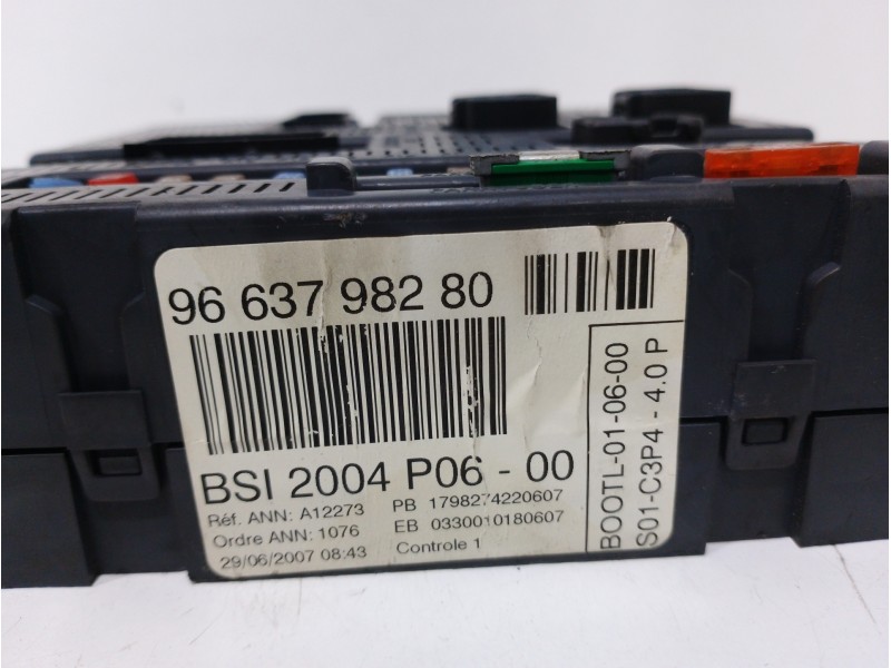 Recambio de caja reles / fusibles para peugeot 207 confort referencia OEM IAM 9663798280  