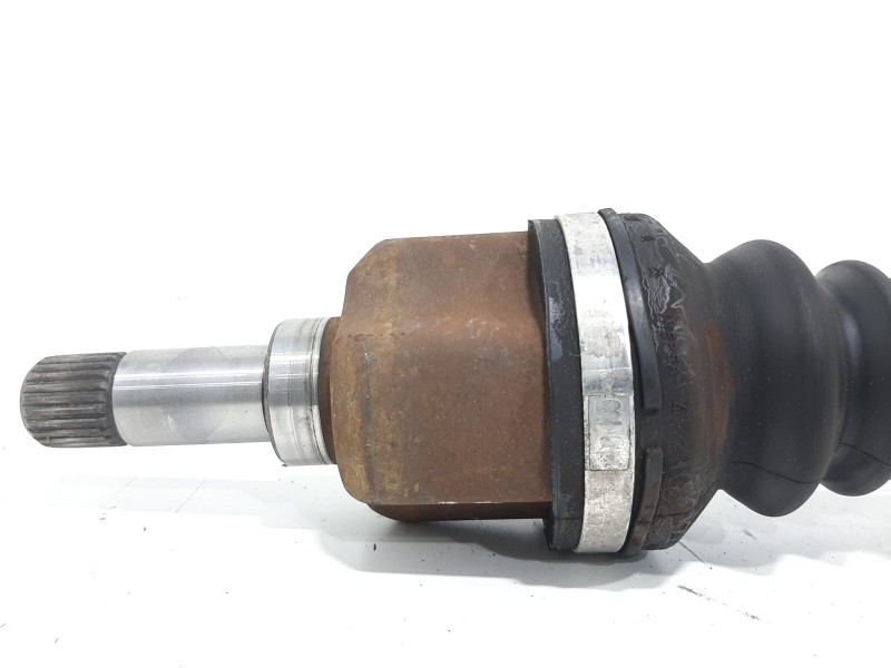 Recambio de transmision delantera izquierda para peugeot 206 cc cc referencia OEM IAM 9643054380  