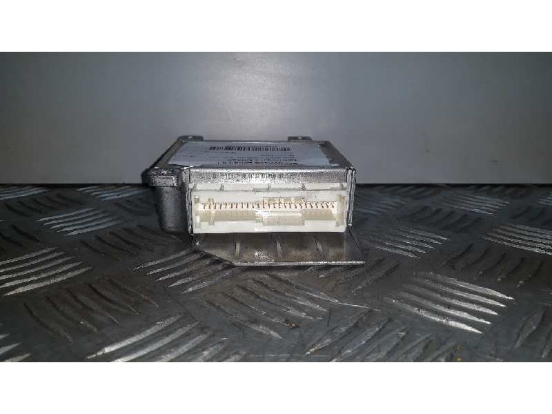 Recambio de centralita airbag para bmw serie 3 berlina (e46) 320d referencia OEM IAM 65778372521  