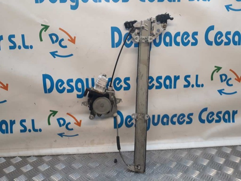 Recambio de elevalunas delantero derecho para nissan almera (n16/e) ambience referencia OEM IAM 80700BM605  
