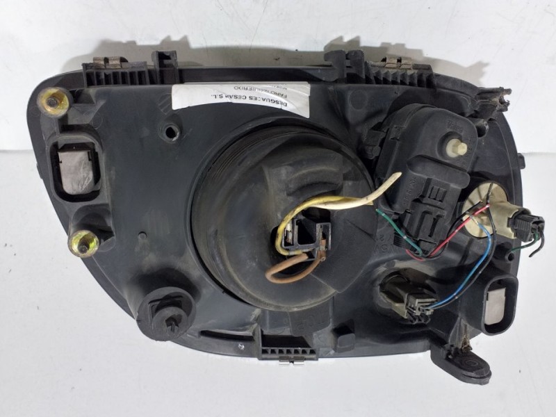 Recambio de faro izquierdo para nissan micra (k11) básico referencia OEM IAM   