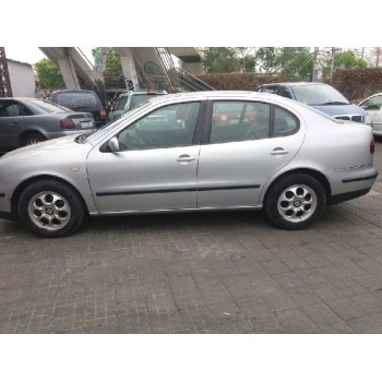 SEAT TOLEDO (1M2)