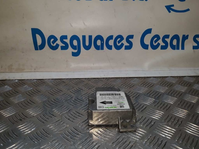 Recambio de centralita airbag para opel vectra b berlina básico referencia OEM IAM 90569350 5WK4188 
