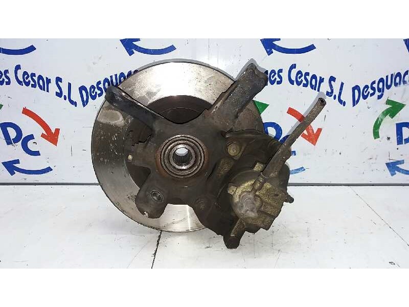 Recambio de mangueta delantera izquierda para nissan almera (n16/e) acenta referencia OEM IAM 400155M000  