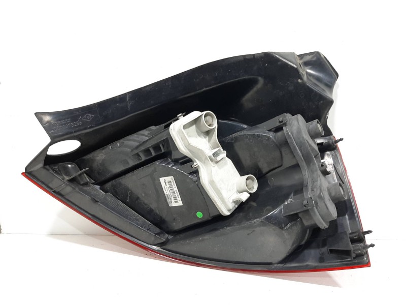 Recambio de piloto trasero izquierdo para renault megane ii berlina 3p authentique referencia OEM IAM   