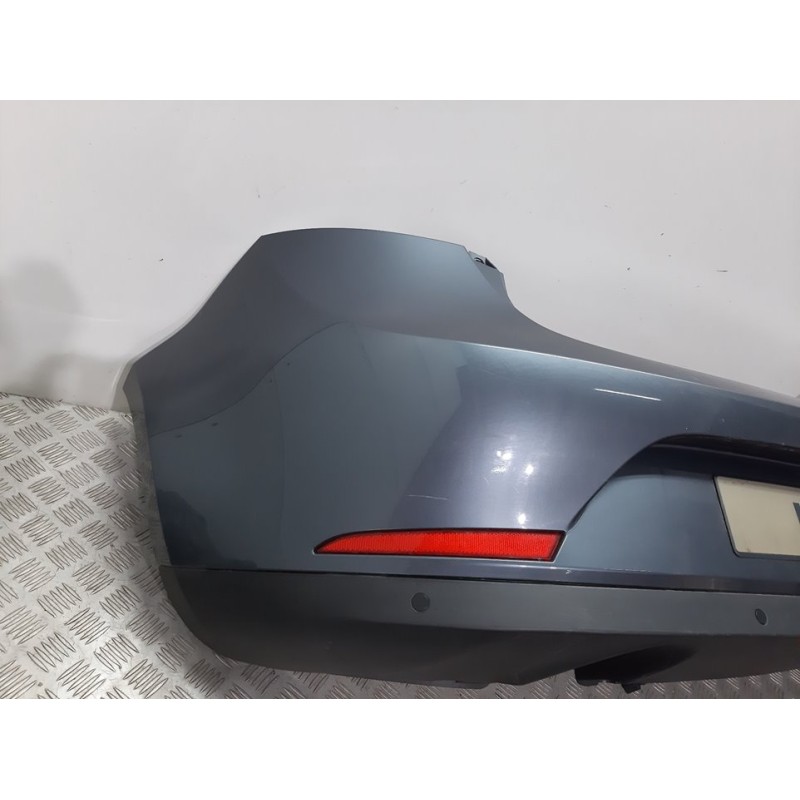 PARAGOLPES TRASERO GRIS  - imagen 2
