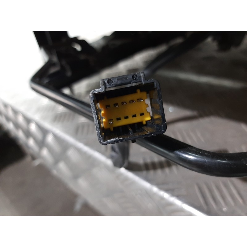 ASIENTO TRASERO IZQUIERDO  - imagen 2