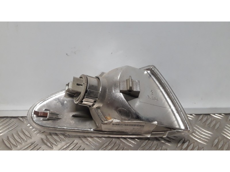 Recambio de piloto delantero izquierdo para ford mondeo berlina/familiar (fd) clx berlina referencia OEM IAM    Recambio de piloto delantero izquierdo para ford mondeo berlina/familiar (fd) clx berlina referencia OEM IAM