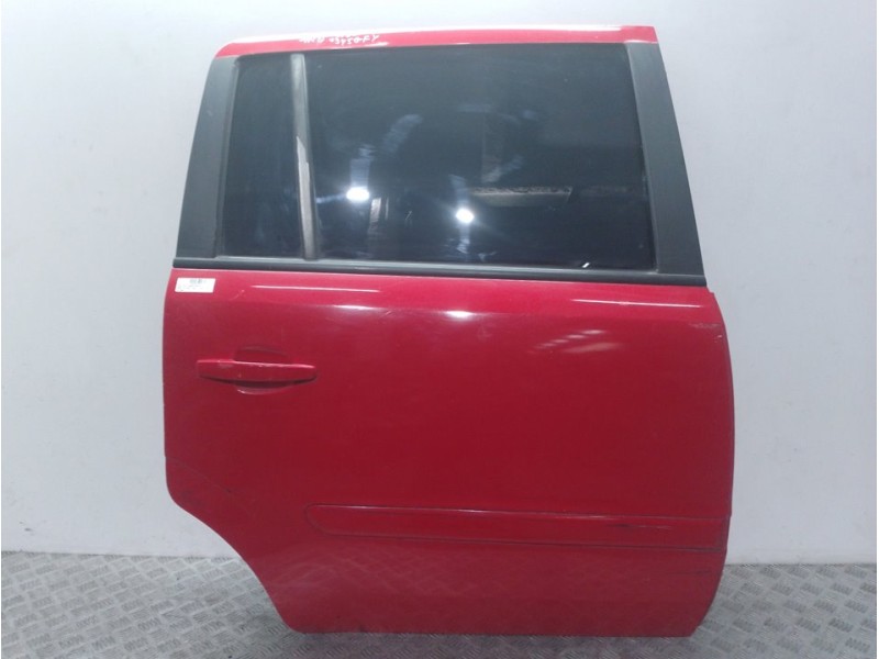 Recambio de puerta trasera derecha para opel zafira b cosmo referencia OEM IAM  ROJO 