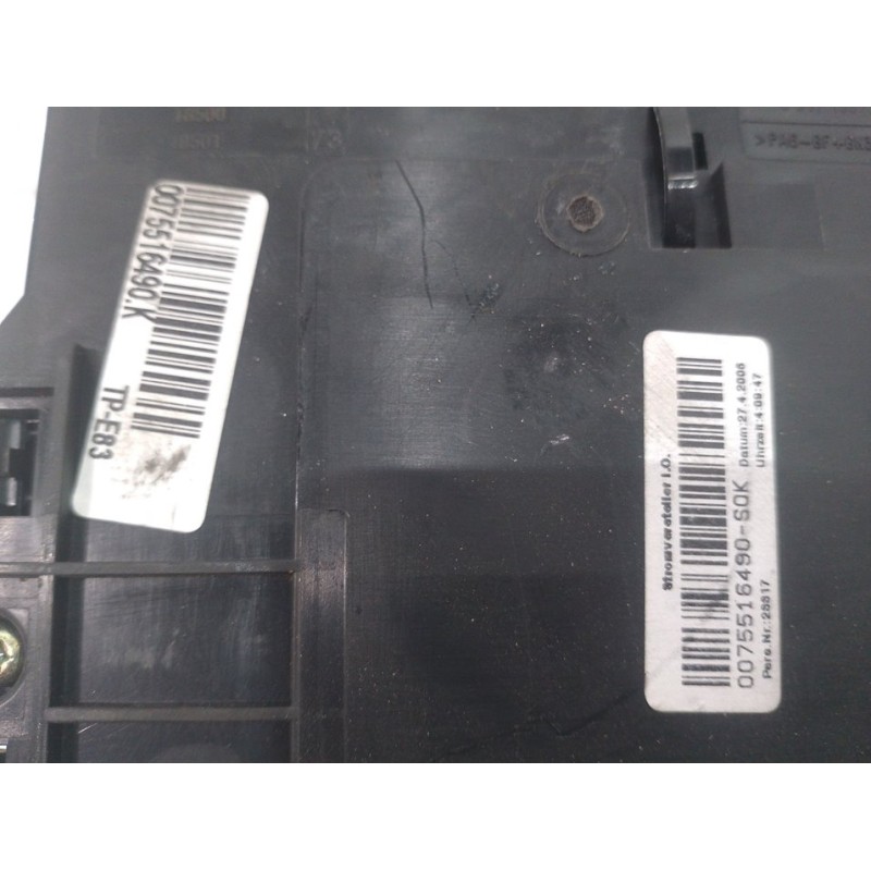 CAJA RELES / FUSIBLES 61138364530  - imagen 1