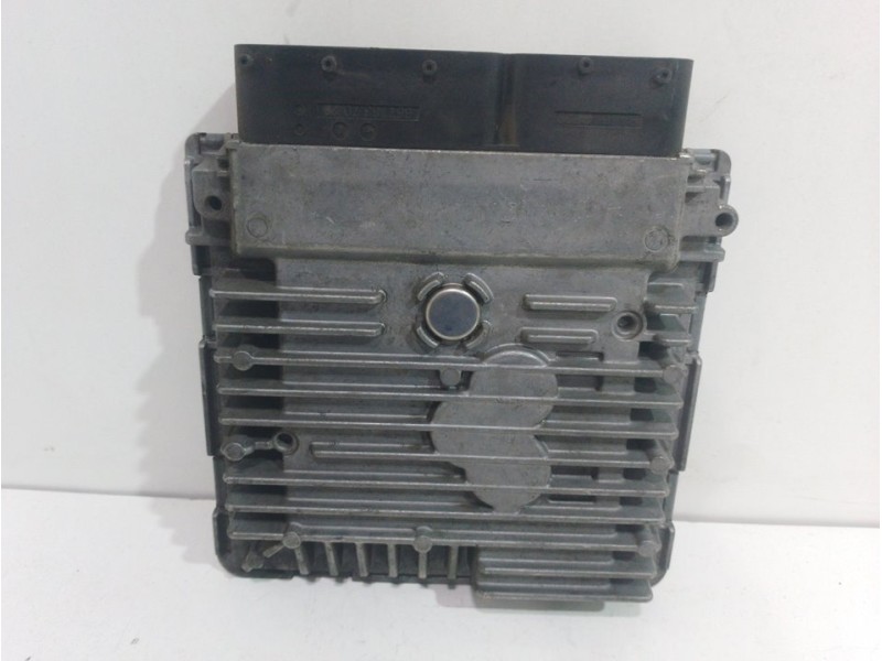 Recambio de centralita motor uce para skoda rapid active referencia OEM IAM 03L906023LM  