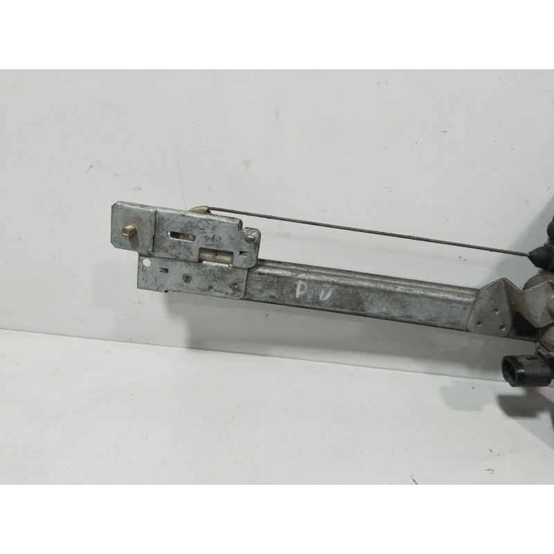 ELEVALUNAS DELANTERO DERECHO 8070000QAK  - imagen 4
