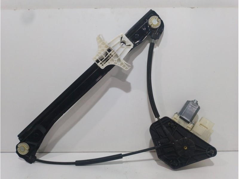 Recambio de elevalunas trasero derecho para skoda rapid active referencia OEM IAM 5JA839462  