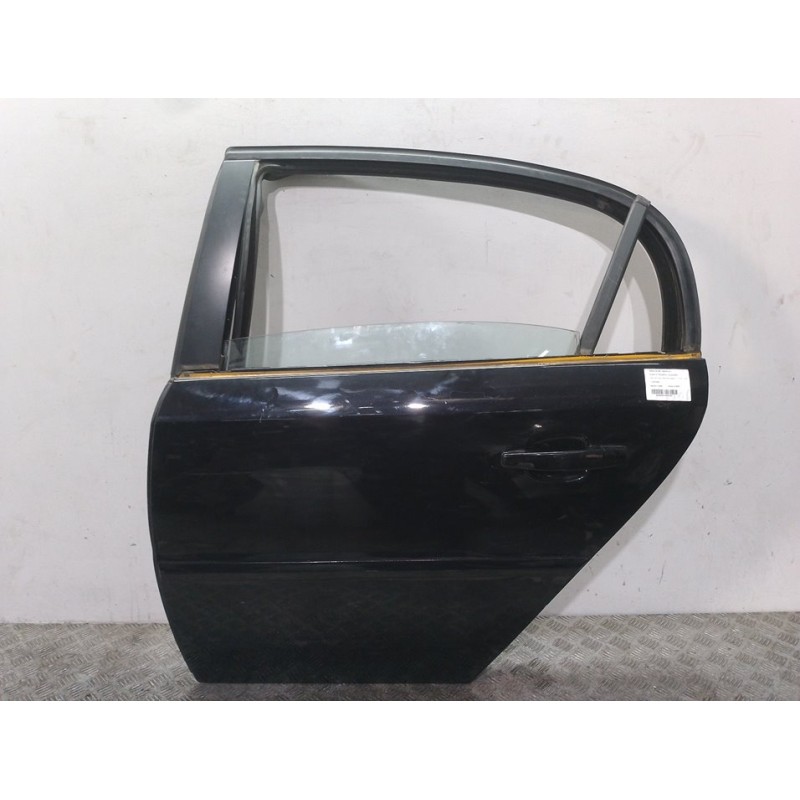 Recambio de puerta trasera izquierda para opel vectra c berlina cosmo referencia OEM IAM 93175836 NEGRA 