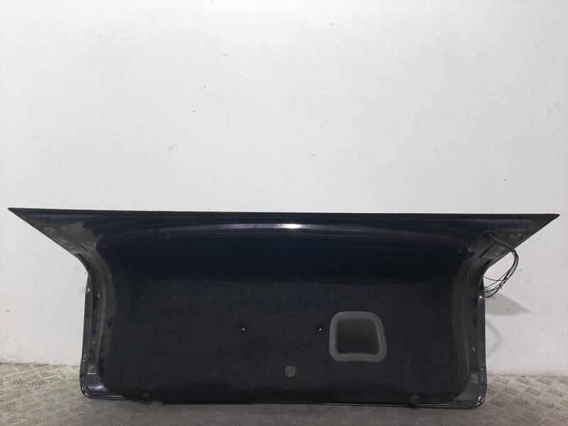 Recambio de porton trasero para opel vectra c berlina cosmo referencia OEM IAM 93183922 NEGRO 