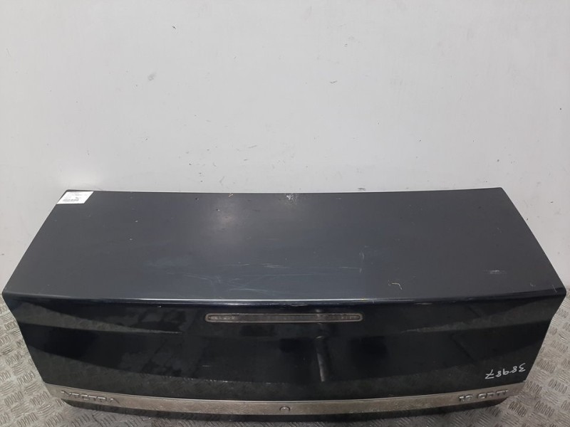 Recambio de porton trasero para opel vectra c berlina cosmo referencia OEM IAM 93183922 NEGRO 