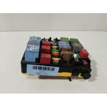 CAJA RELES / FUSIBLES 9804846880 