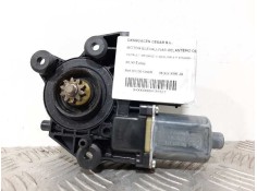 Recambio de motor elevalunas delantero derecho para renault megane iii berlina 5 p emotion referencia OEM IAM 807301396R  