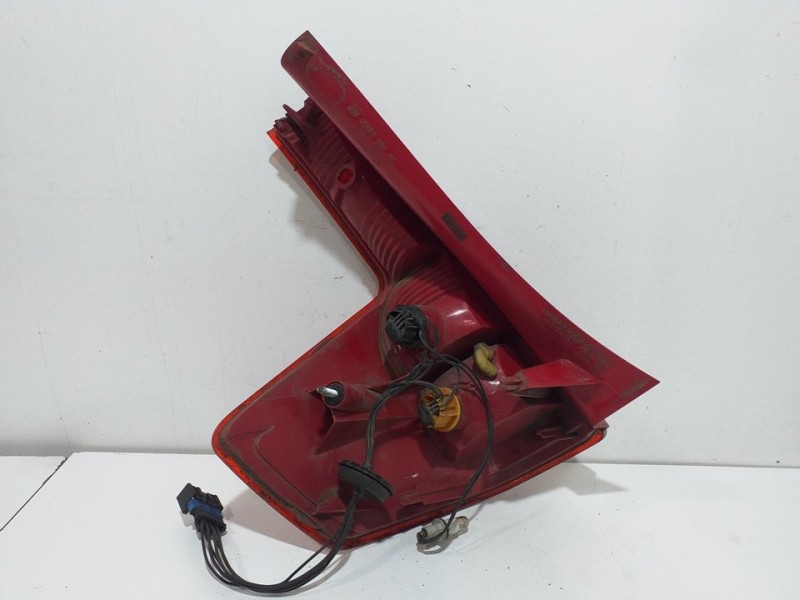 Recambio de piloto trasero derecho para citroën c4 berlina collection referencia OEM IAM   