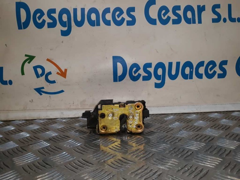 Recambio de cerradura puerta delantera derecha para renault laguna (b56) 1.9 dti carminat (a) referencia OEM IAM   