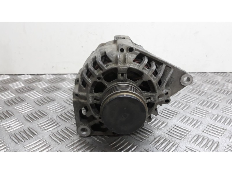 Recambio de alternador para renault megane i classic (la0) 1.9 dti alize referencia OEM IAM 2542466D  
