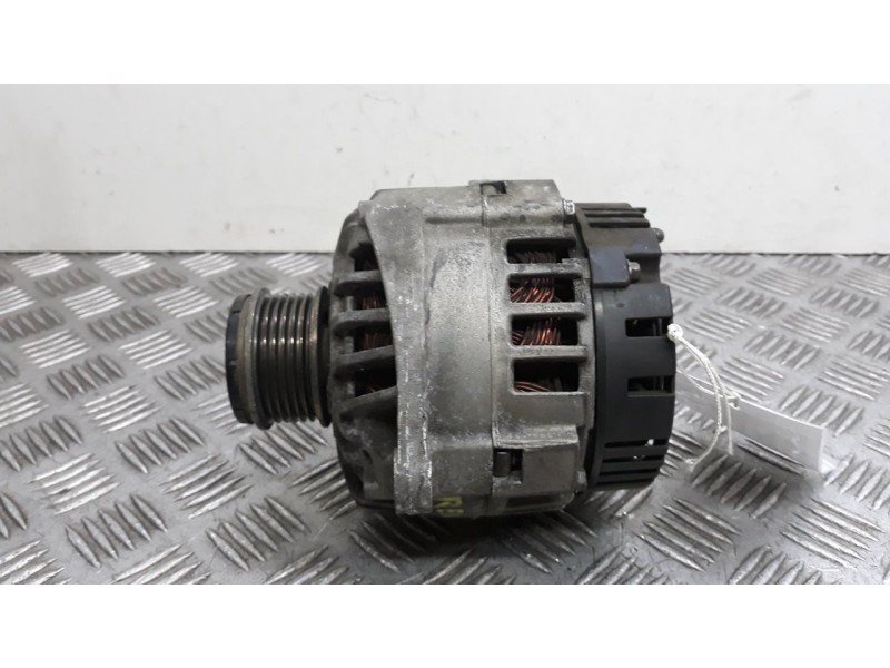 Recambio de alternador para renault megane i classic (la0) 1.9 dti alize referencia OEM IAM 2542466D  