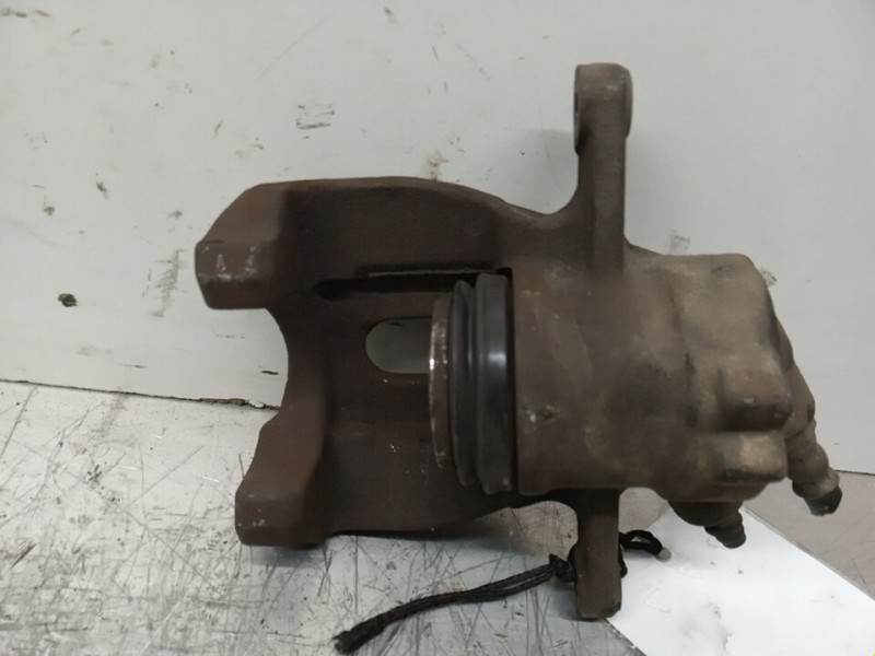 Recambio de pinza freno delantera izquierda para citroën c2 vtr referencia OEM IAM 4401E0  