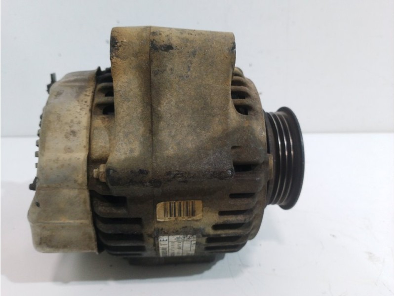 Recambio de alternador para honda cr-v (rd1/3) básico (rd1) referencia OEM IAM CJU889880 3 PINES 