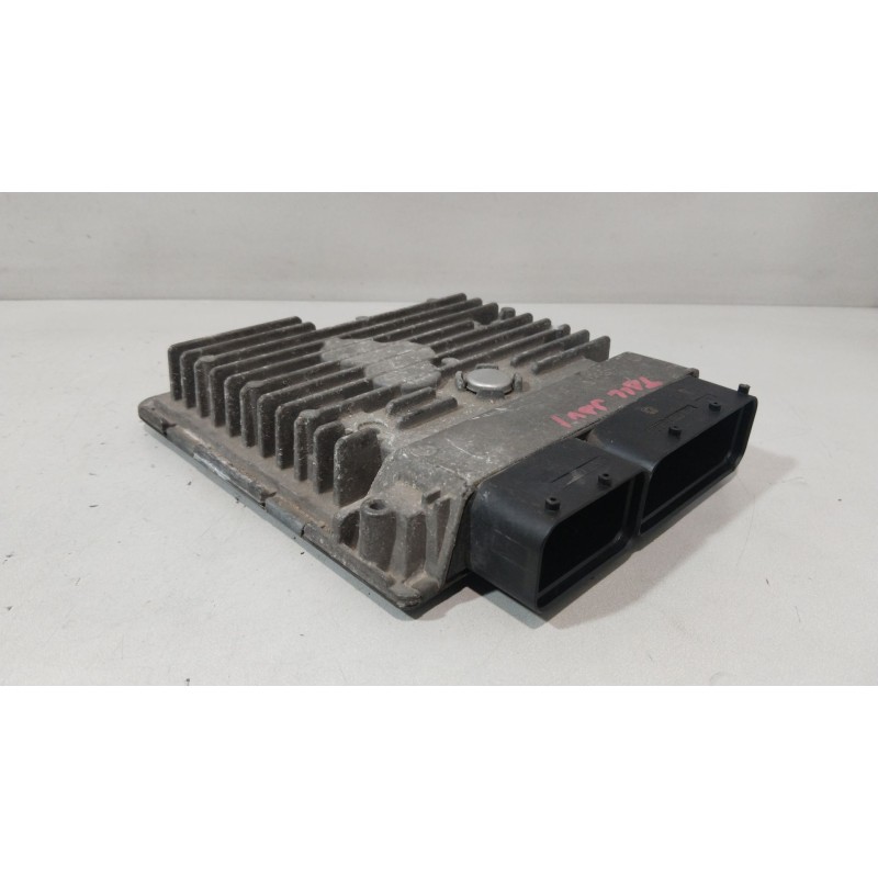 CENTRALITA MOTOR UCE 03L906023AB  - imagen 3
