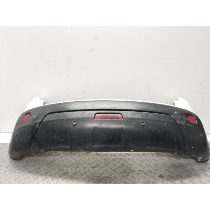 PARAGOLPES TRASERO 85022BR00H BLANCO - imagen 4