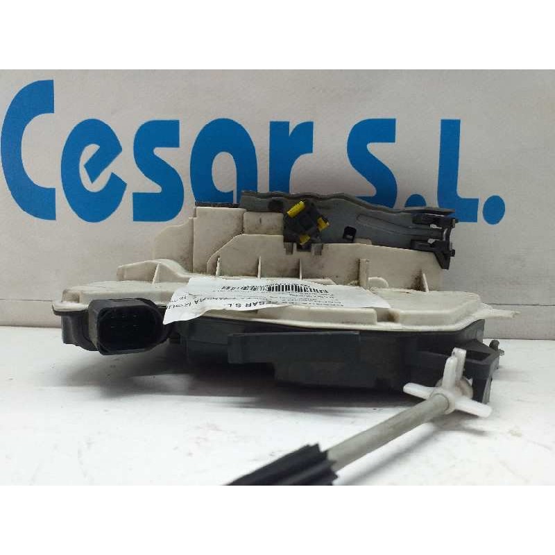 CERRADURA PUERTA TRASERA IZQUIERDA 05A6J0839015C  - imagen 3