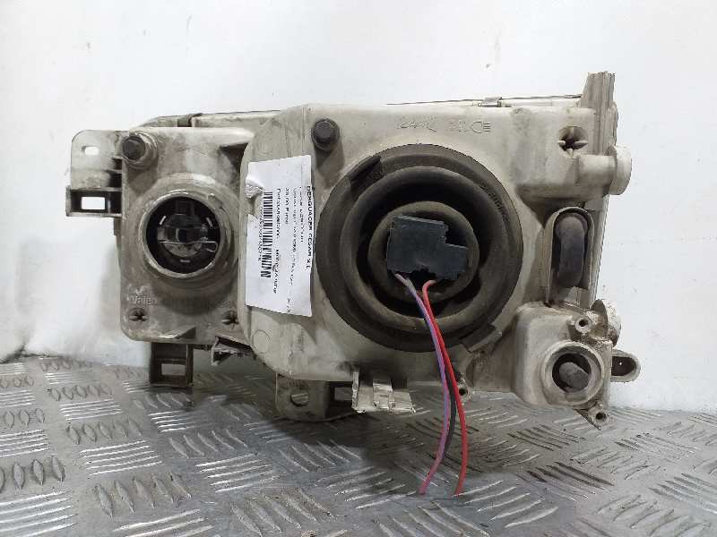 Recambio de faro derecho para nissan serena (c23m) 1.6 slx kat referencia OEM IAM 260108C006  