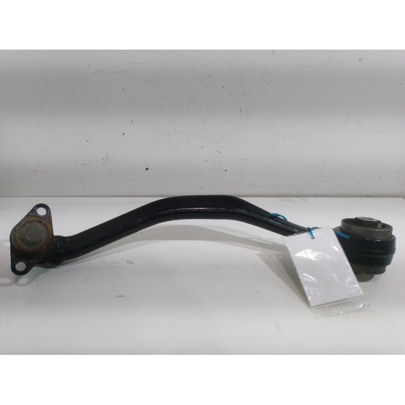 BRAZO SUSPENSION INFERIOR DELANTERO DERECHO 31122229522  - imagen 2