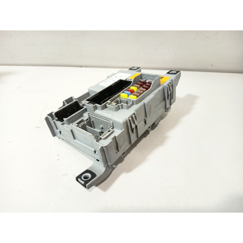 CAJA RELES / FUSIBLES 520158930  - imagen 3