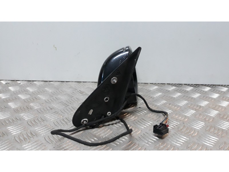 Recambio de retrovisor derecho para skoda octavia berlina (1z3) collection referencia OEM IAM 020989  