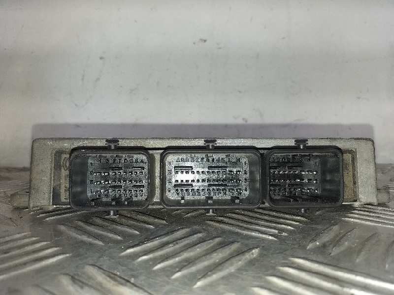 Recambio de centralita motor uce para citroën xsara picasso 1.8 16v referencia OEM IAM 9641338980  